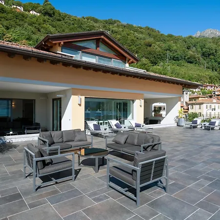 Navalia Villa